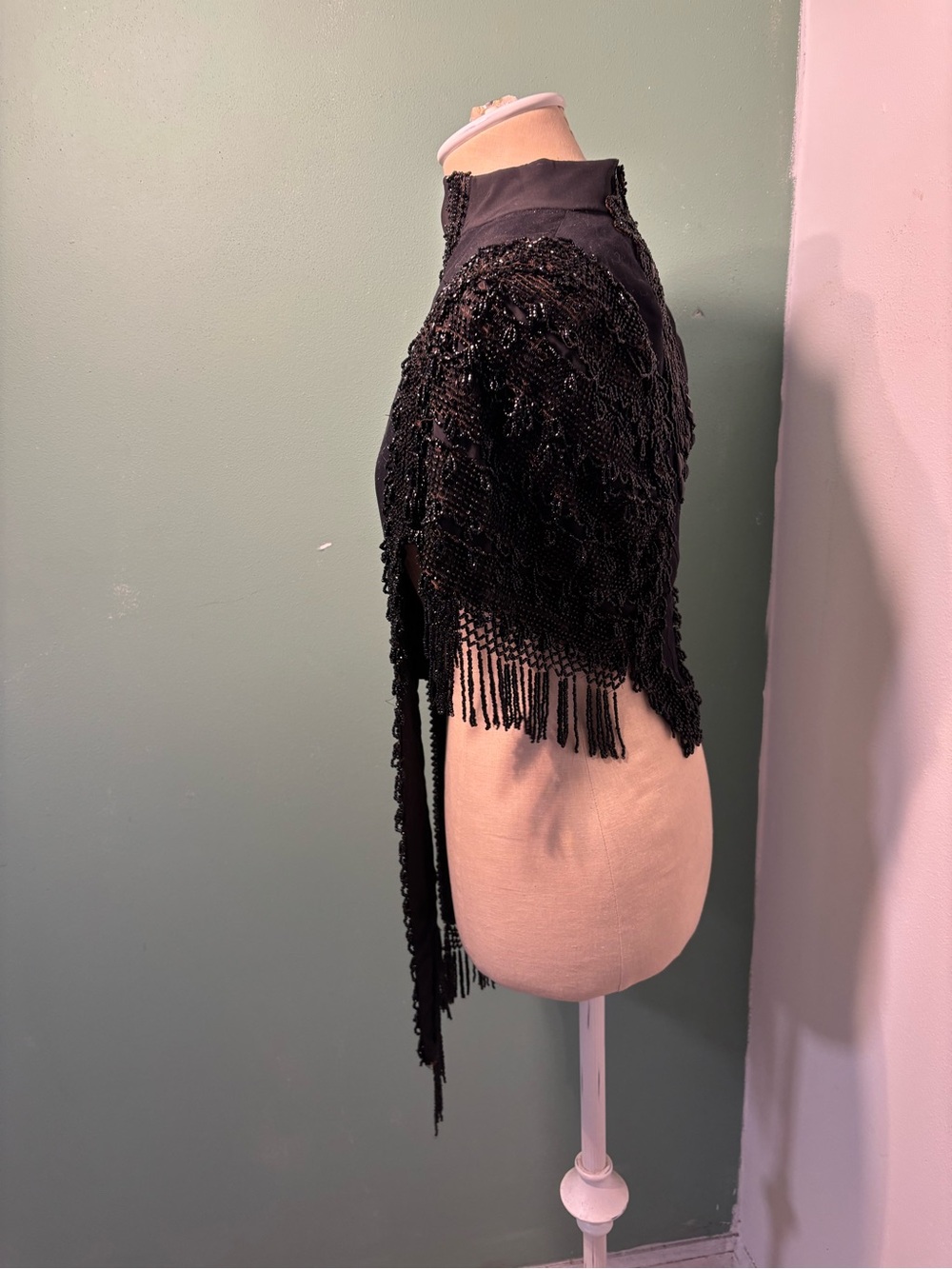 Vintage Antique Victorian Black Jet Bead Capelet - Picture 3 of 5